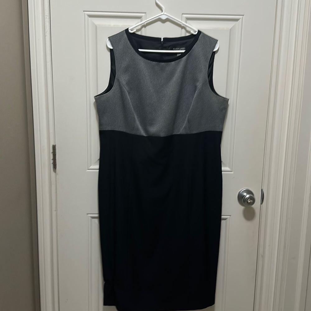 Women’s dress